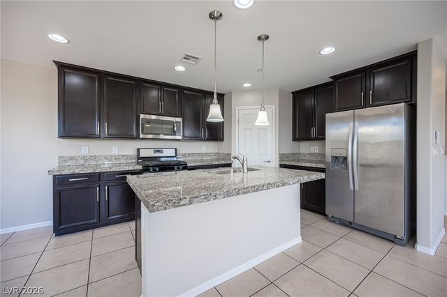 9916 Sable Point Street, Las Vegas, NV 89178