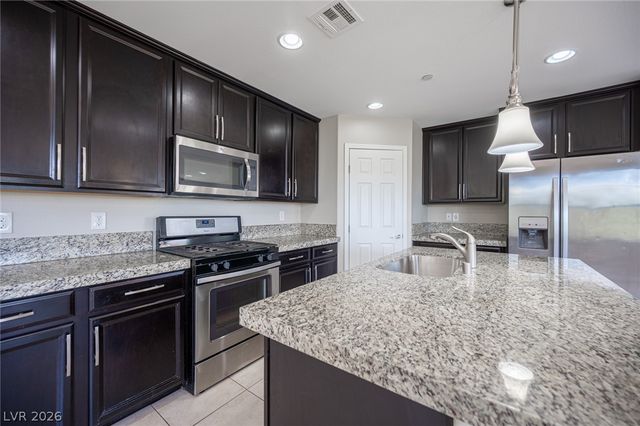 9916 Sable Point Street, Las Vegas, NV 89178