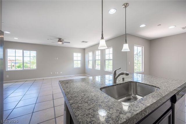 9916 Sable Point Street, Las Vegas, NV 89178