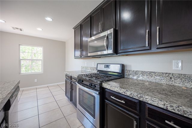 9916 Sable Point Street, Las Vegas, NV 89178