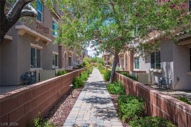 9916 Sable Point Street, Las Vegas, NV 89178