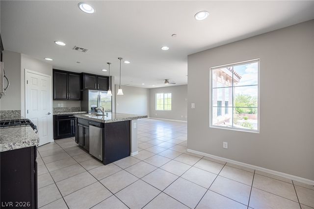 9916 Sable Point Street, Las Vegas, NV 89178