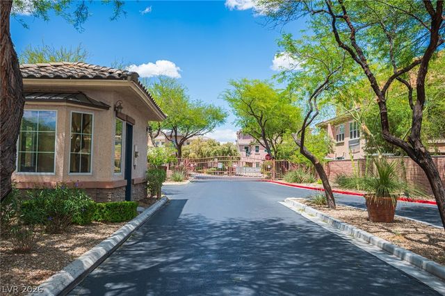 9916 Sable Point Street, Las Vegas, NV 89178