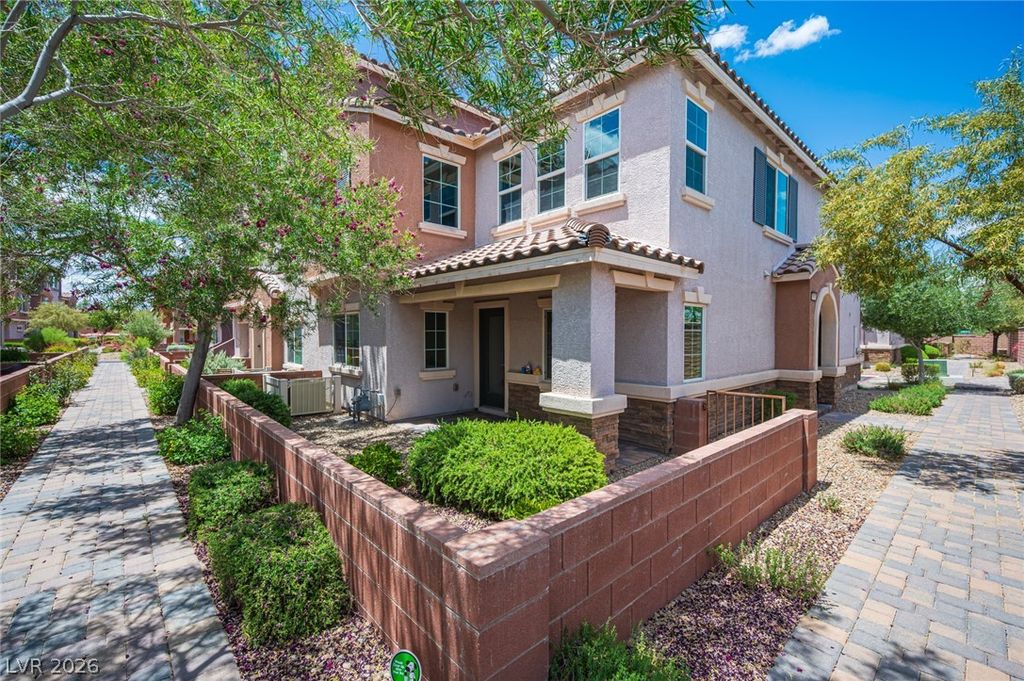 9916 Sable Point Street, Las Vegas, NV 89178