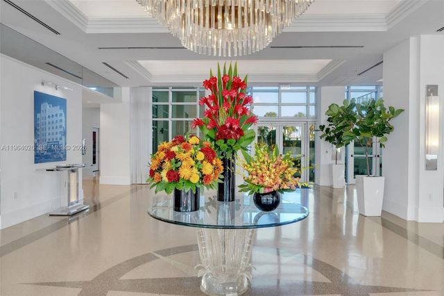 3737 Collins Ave S-403, Miami Beach, FL 33140