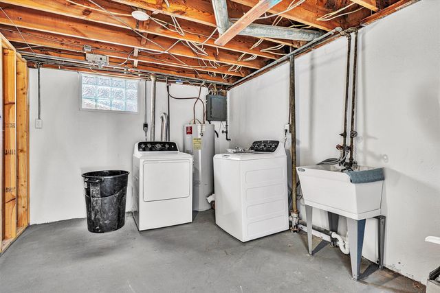 1210 Howbert AVE, Roanoke, VA 24015