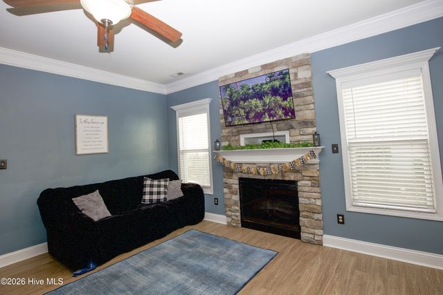 831 Thrush Drive, Vass, NC 28394