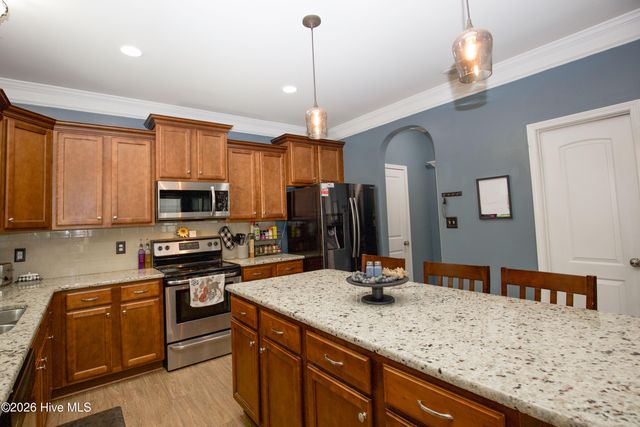 831 Thrush Drive, Vass, NC 28394