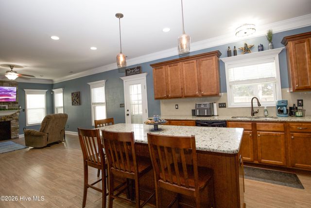 831 Thrush Drive, Vass, NC 28394