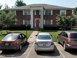 4218 N Church Way 4, Louisville, KY 40207