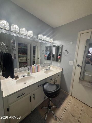 9002 W CORONADO Road, Phoenix, AZ 85037