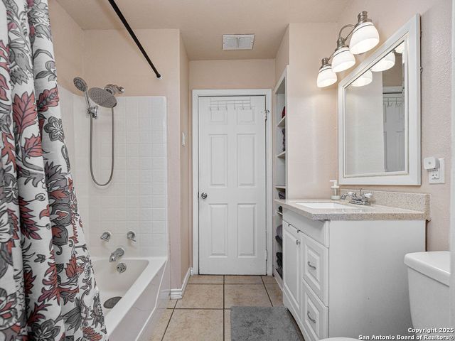 202 E Formosa Blvd, San Antonio, TX 78221