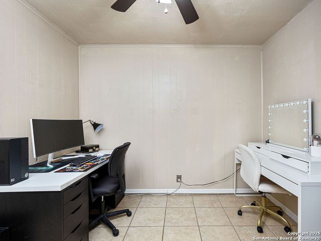 202 E Formosa Blvd, San Antonio, TX 78221