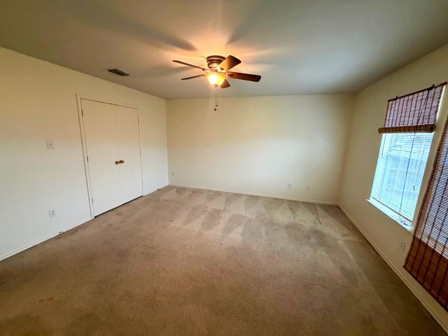 2201 Southridge Lane, Sherman, TX 75092