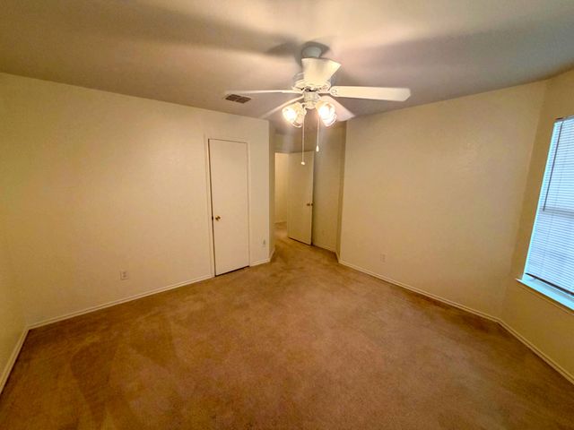 2201 Southridge Lane, Sherman, TX 75092