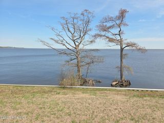 110 & 112 Rockfish Run, Merry Hill, NC 27957