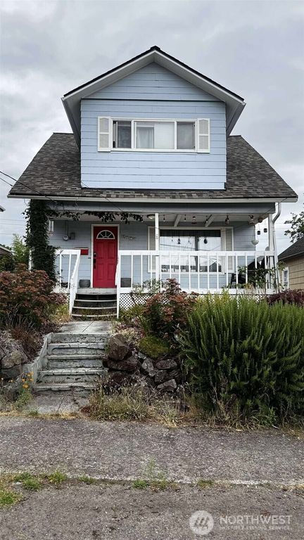 1226 9th Street, Bremerton, WA 98337