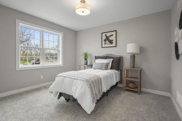 1285 Retreat Circle, Verona, WI 53593