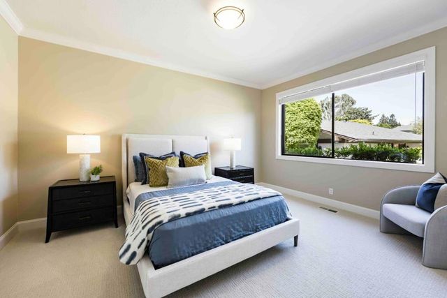 2466 Sharon Oaks Drive, Menlo Park, CA 94025
