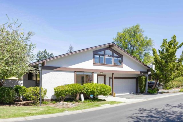 2466 Sharon Oaks Drive, Menlo Park, CA 94025