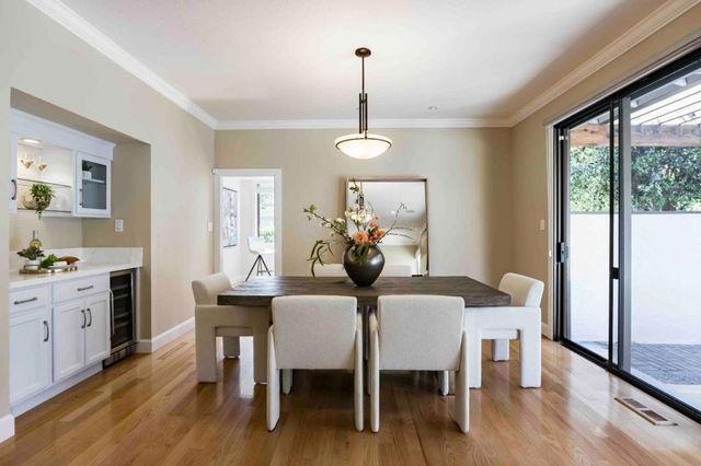 2466 Sharon Oaks Drive, Menlo Park, CA 94025