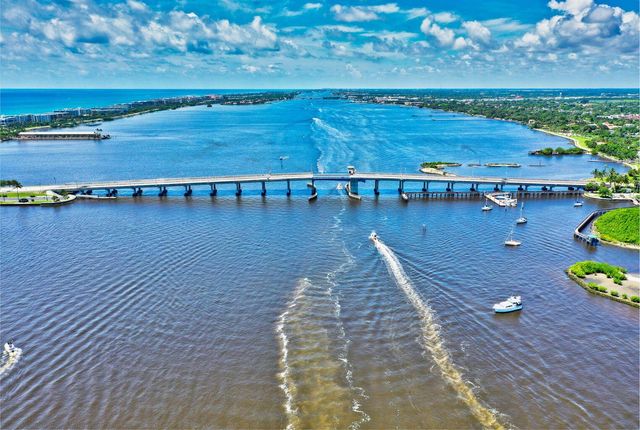 304 S Ocean Breeze, Lake Worth Beach, FL 33460