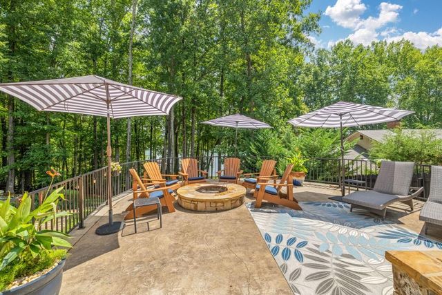 435 Robertson Road, Dawsonville, GA 30534