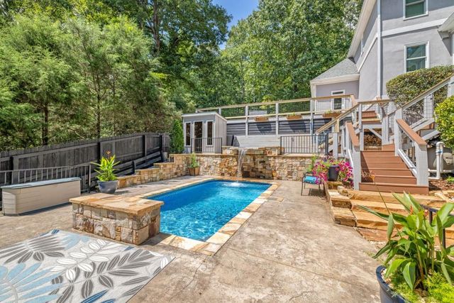 435 Robertson Road, Dawsonville, GA 30534