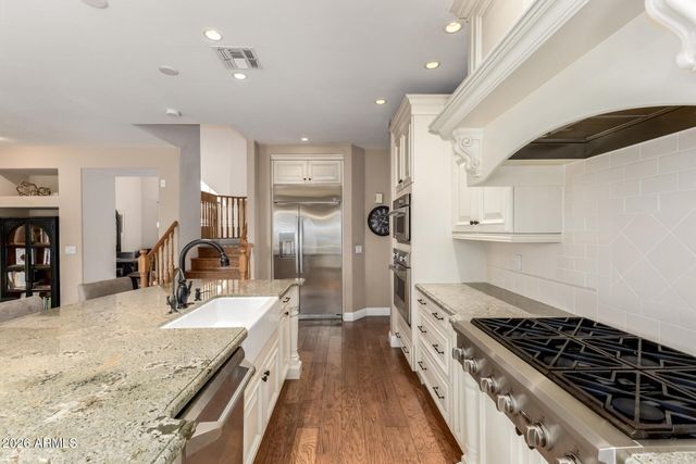 1121 W STELLA Lane, Phoenix, AZ 85013