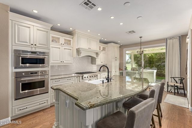 1121 W STELLA Lane, Phoenix, AZ 85013