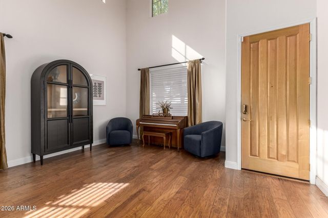 1121 W STELLA Lane, Phoenix, AZ 85013