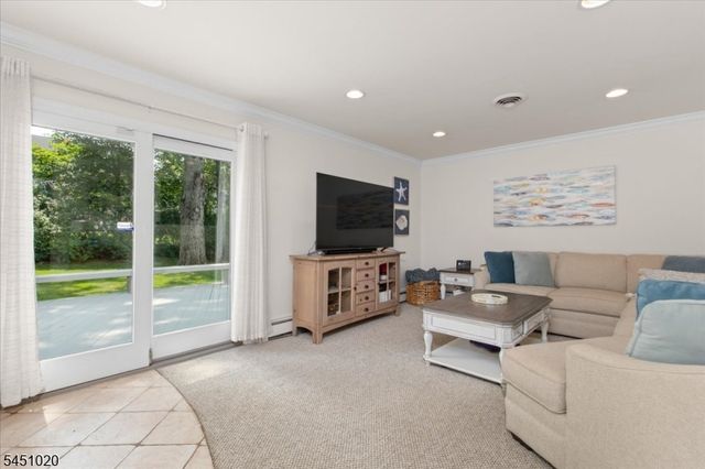46 Littlebrook Rd, Springfield Twp., NJ 07081