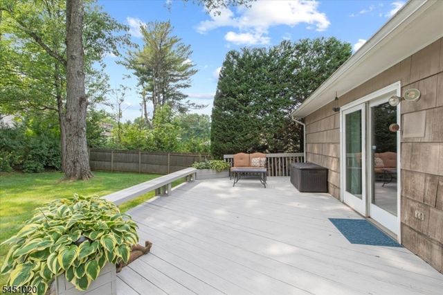 46 Littlebrook Rd, Springfield Twp., NJ 07081