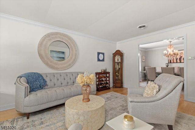 46 Littlebrook Rd, Springfield Twp., NJ 07081