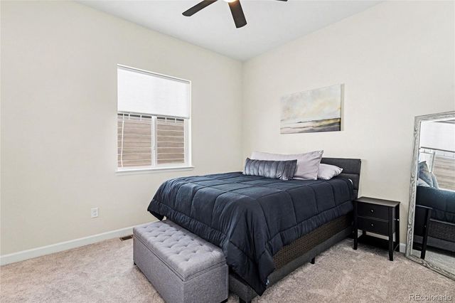 4044 Haleyville Court, Aurora, CO 80019