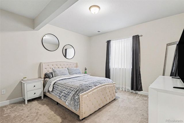 4044 Haleyville Court, Aurora, CO 80019