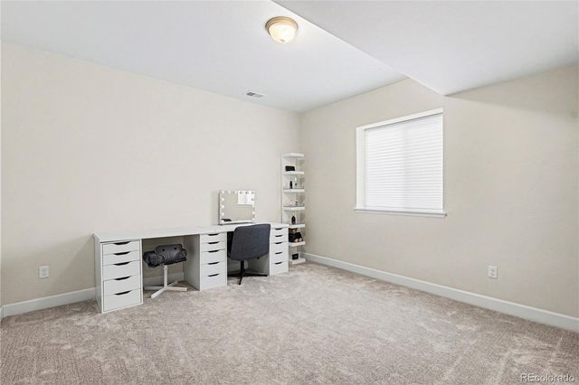 4044 Haleyville Court, Aurora, CO 80019