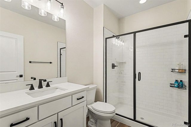 4044 Haleyville Court, Aurora, CO 80019