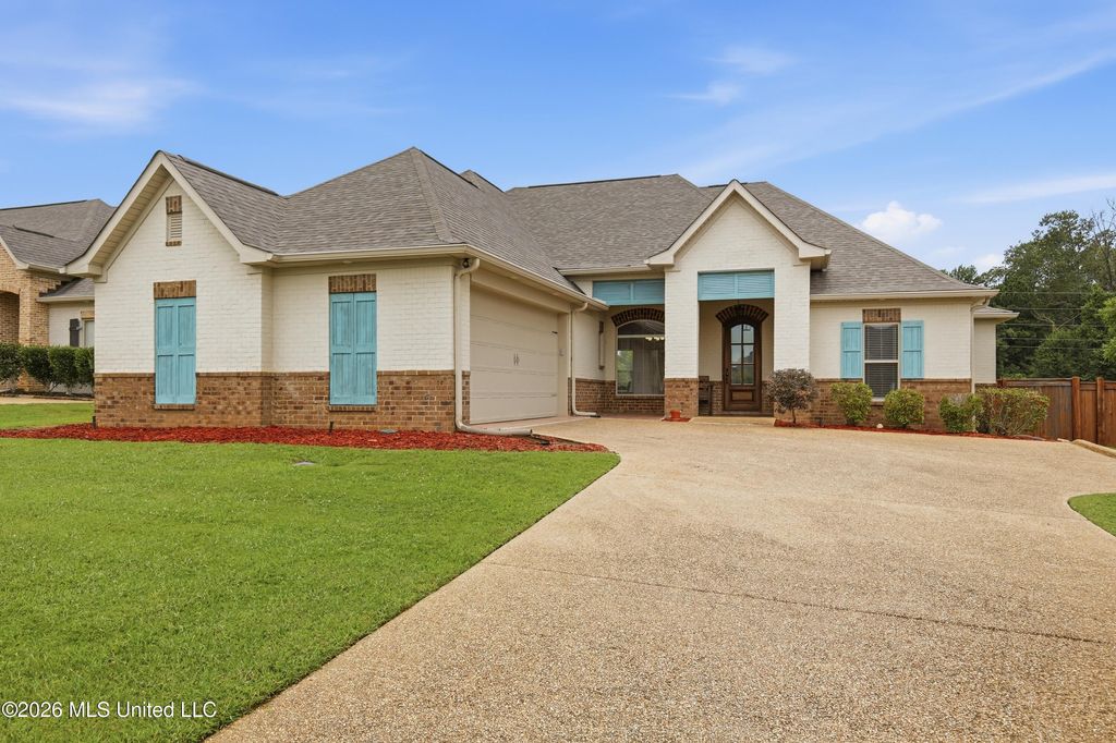 403 W Cowan Creek Cove, Brandon, MS 39047