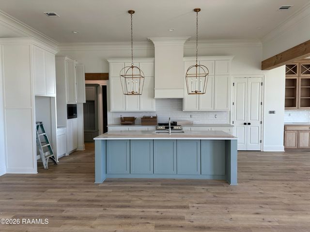 212 Big Lake, Youngsville, LA 70592