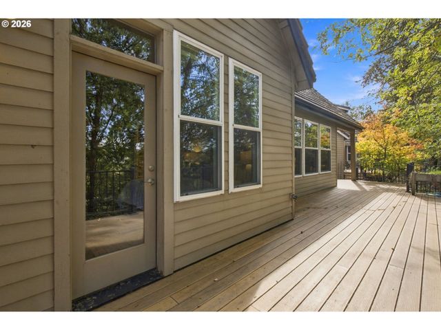 2190 WOOD DUCK Way, Eugene, OR 97401
