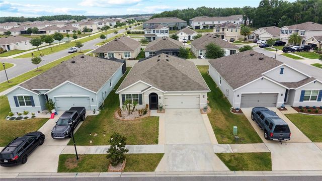 1523 GLEN GROVE LOOP, Wesley Chapel, FL 33543