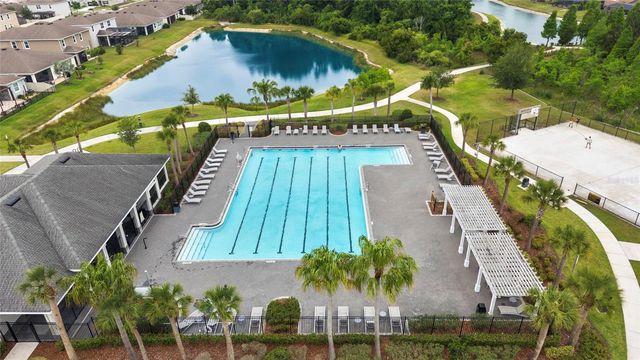 1523 GLEN GROVE LOOP, Wesley Chapel, FL 33543