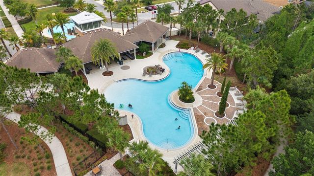 1523 GLEN GROVE LOOP, Wesley Chapel, FL 33543
