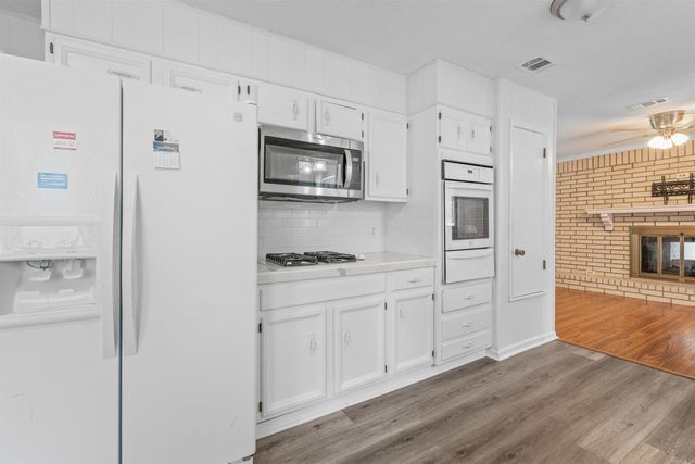 6500 W 12th Street, Little Rock, AR 72204