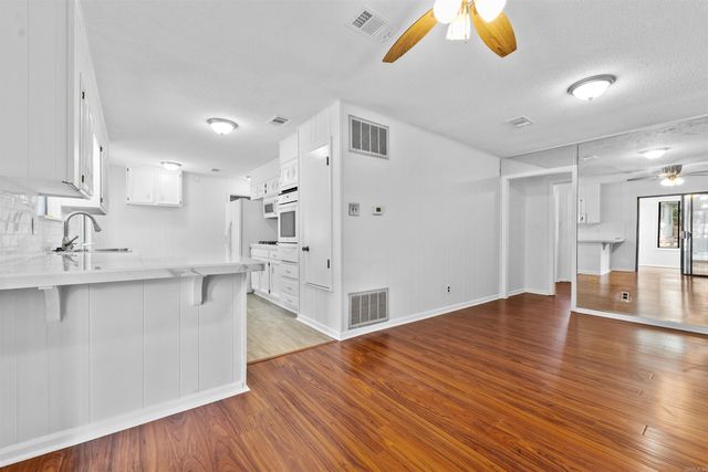 6500 W 12th Street, Little Rock, AR 72204