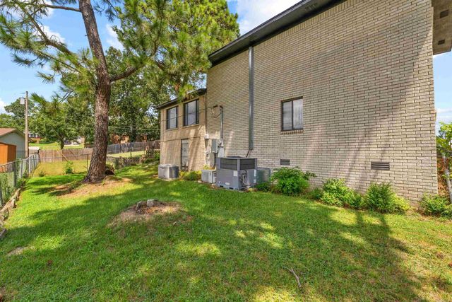 6500 W 12th Street, Little Rock, AR 72204