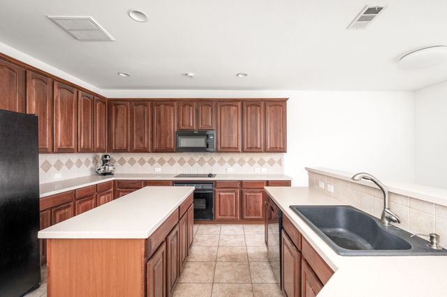 929 Brentwood Drive, Murphy, TX 75094