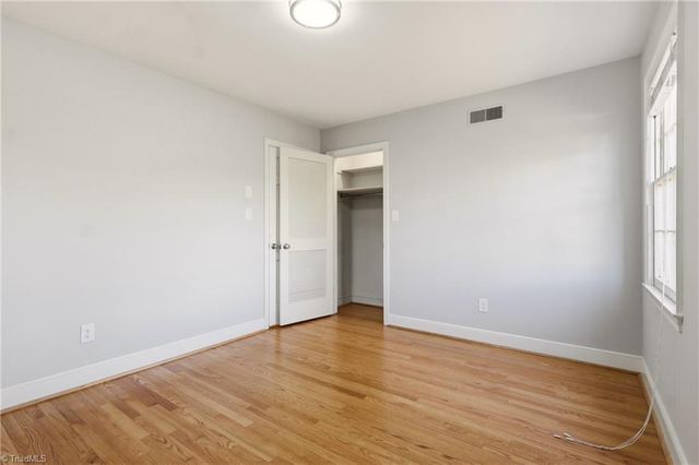 2862 Spicewood Drive, Winston-salem, NC 27106