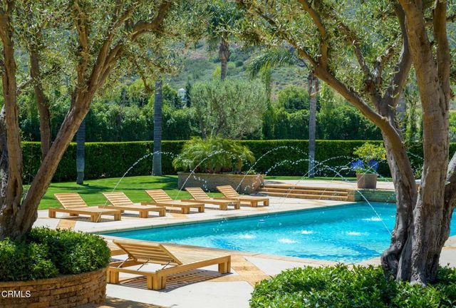 11113 Rocky High Road, Santa Rosa, CA 93012